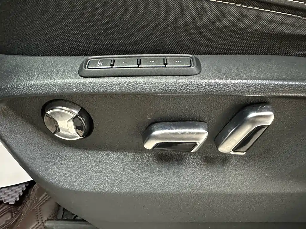 Lanjing 2022 380TSI four-wheel drive luxury Jiajing Edition Pro 6 seats купить на сайте DeffCars