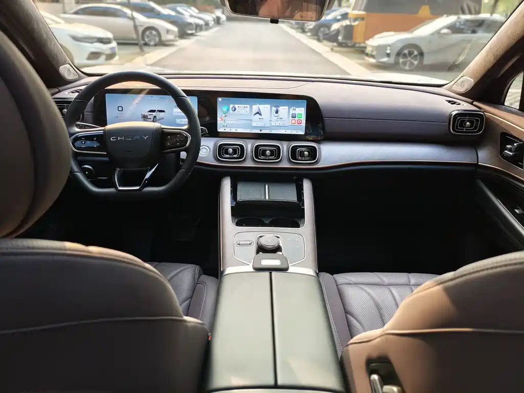 Tiggo 9 2025 2.0T automatic two-wheel drive exclusive version 5 seats купить на сайте DeffCars