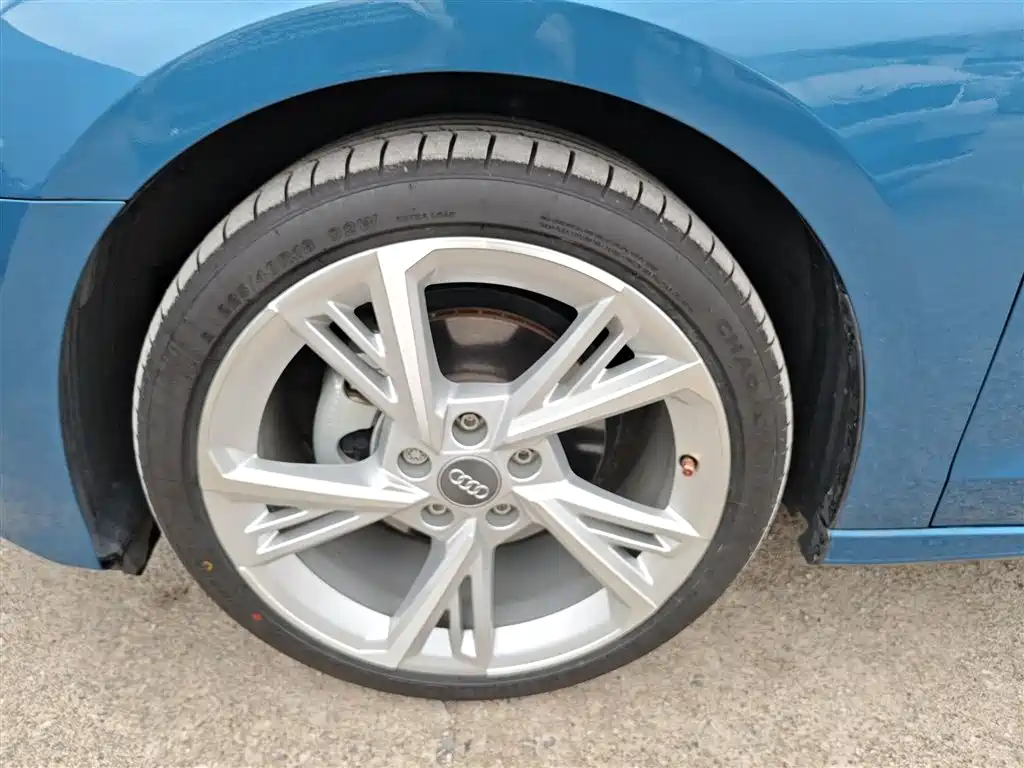 Audi A3 2021 A3L Limousine 35 TFSI Fashionable and Elegant купить на сайте DeffCars