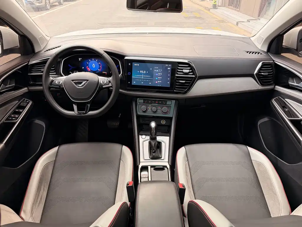 Jetta VS7 2023 280TSI automatic enjoyment version купить на сайте DeffCars