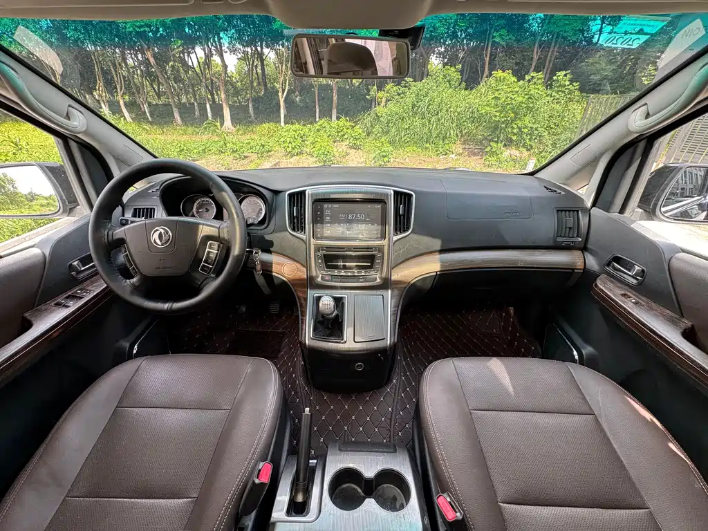 Fengxing CM7 2018 Classic Edition 2.0T Manual Luxury Model купить на сайте DeffCars