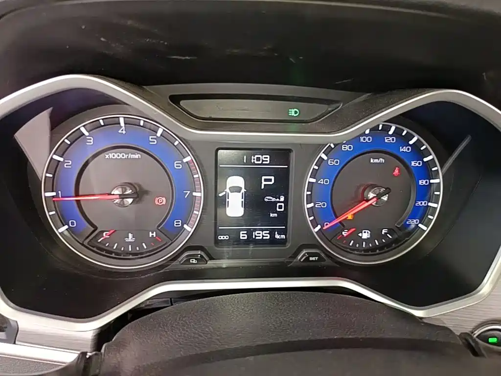 Vision X3 2017 1.5L automatic premium model купить на сайте DeffCars
