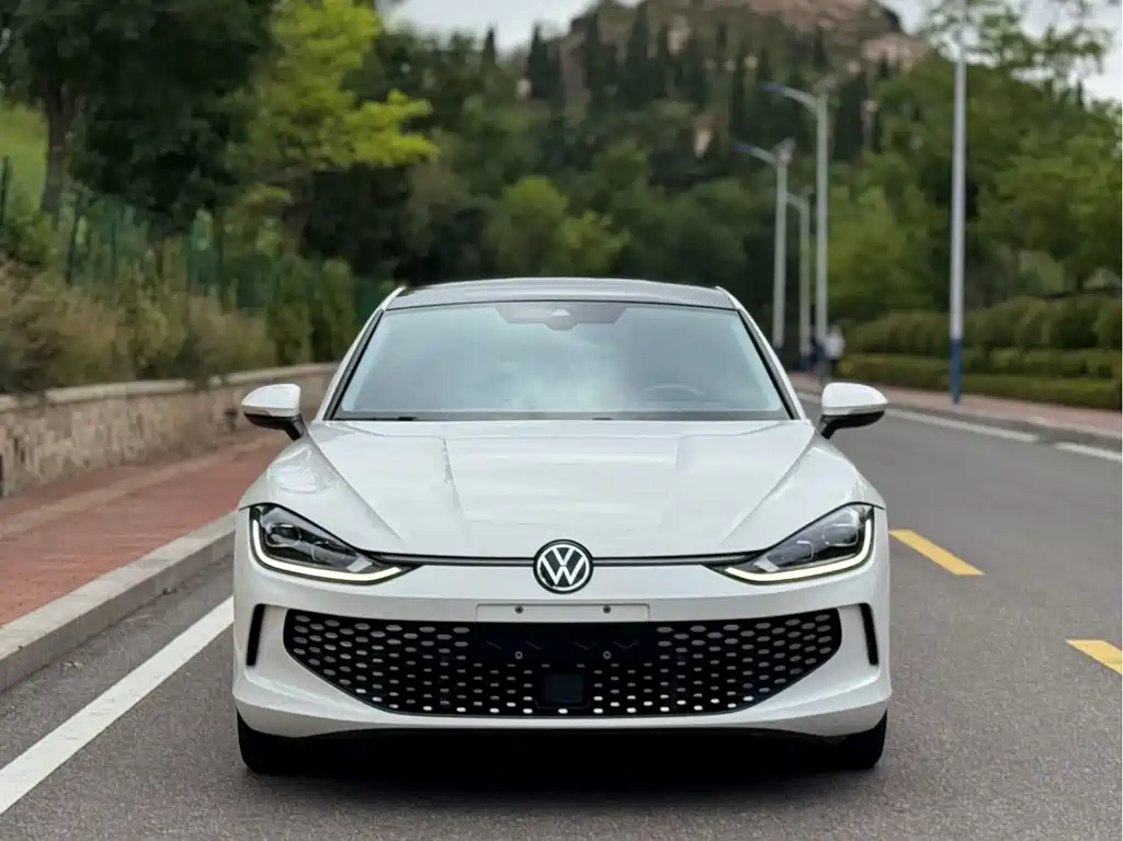 Lingdu 2022 Lingdu L 280TSI DSG Hot Edition купить на сайте DeffCars