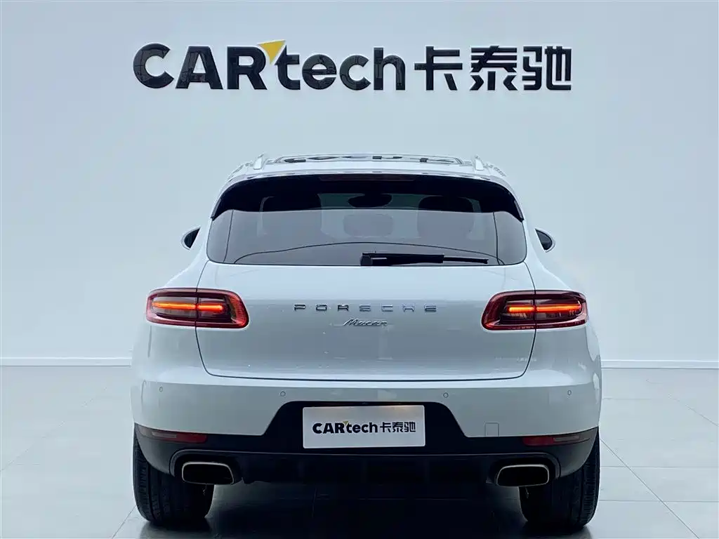 Macan 2017 Macan 2.0T купить на сайте DeffCars