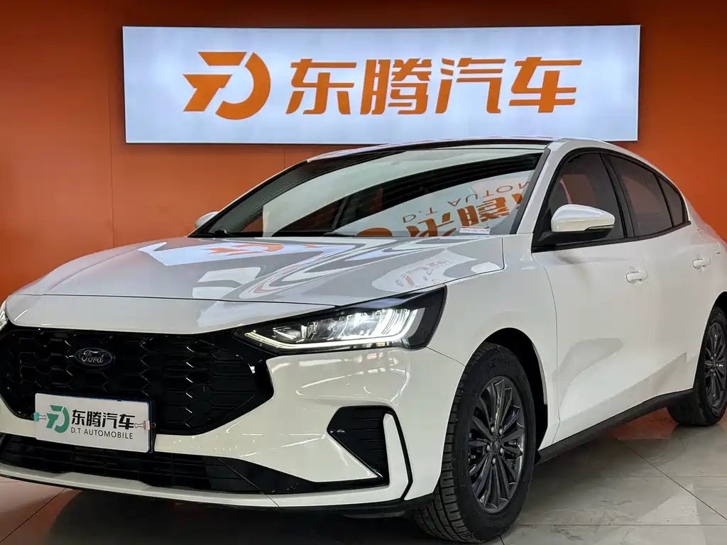 Focus 2022 sedan EcoBoost 180 automatic racing version купить на сайте DeffCars