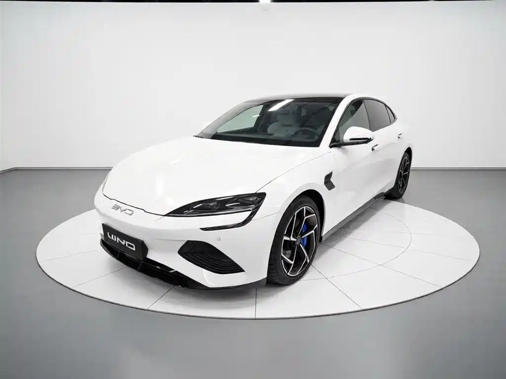 Seal 2022 700km long range rear-wheel drive version купить на сайте DeffCars