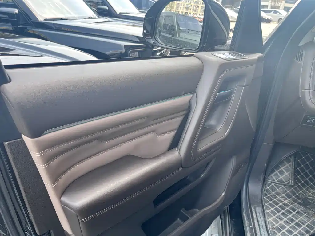 Beijing Off-Road BJ60 2022 2.0T Eleven Edition Seven Seats купить на сайте DeffCars