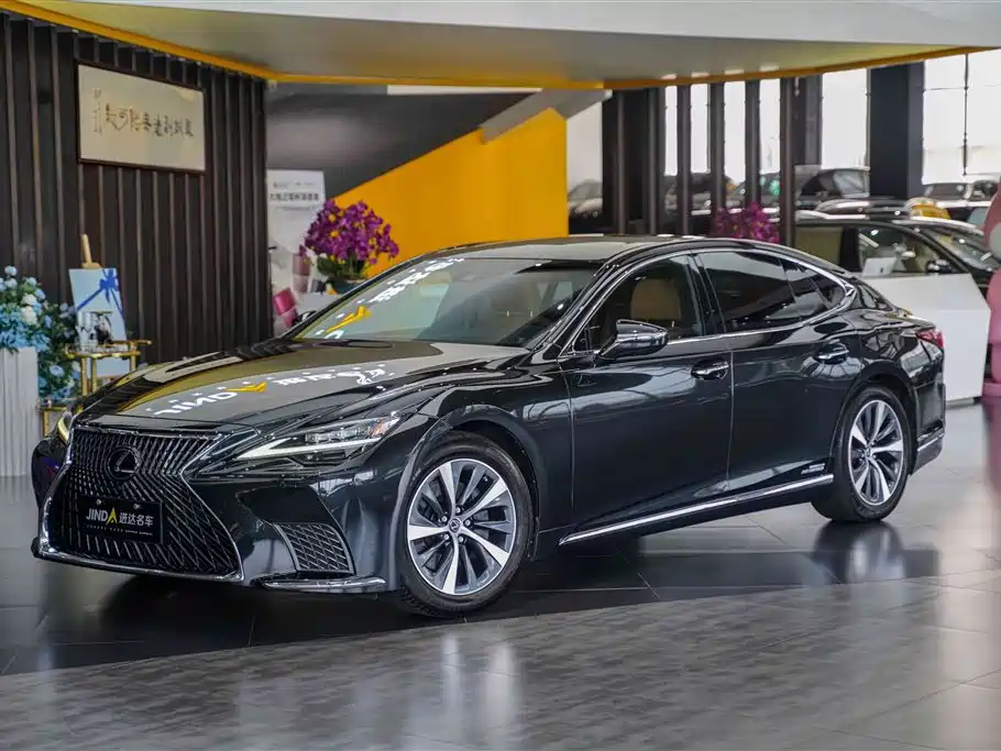 Lexus LS 2021 500h Excellence Edition купить на сайте DeffCars