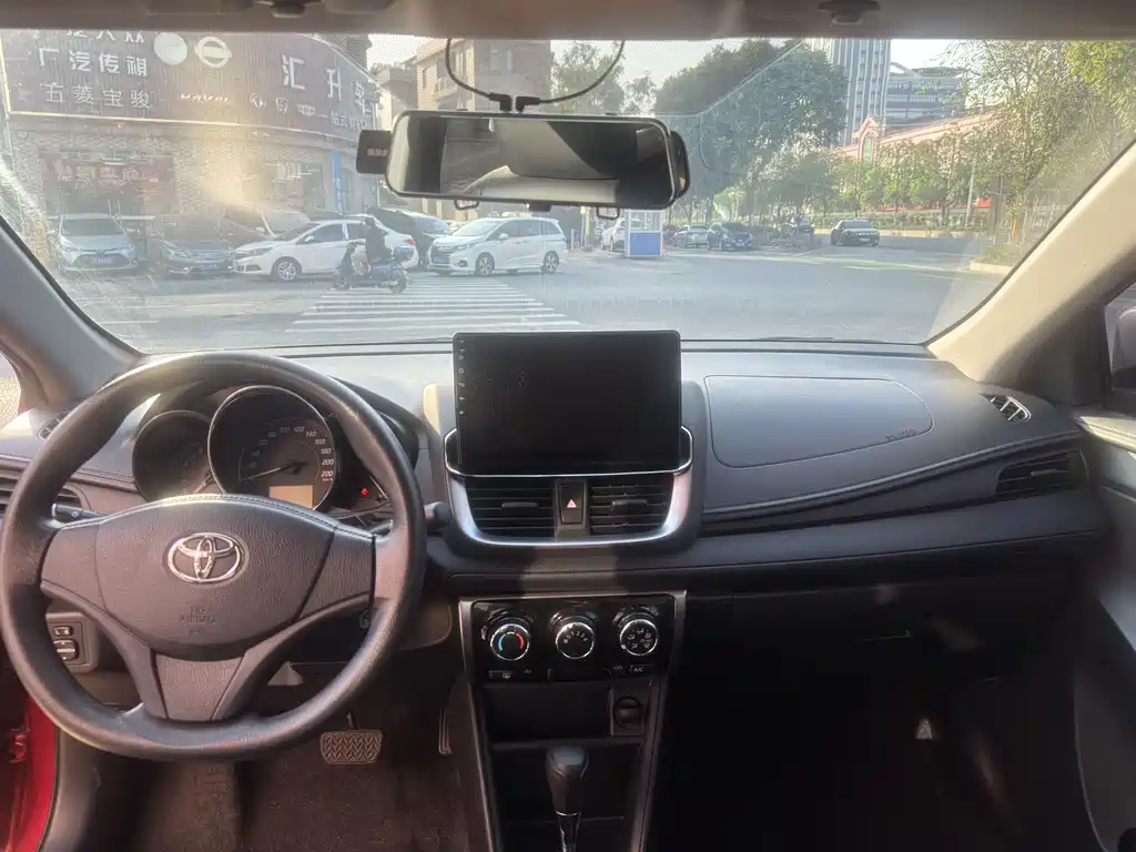 YARiS L Zhixuan 2021 Zhixuan X 1.5L CVT leading version купить на сайте DeffCars