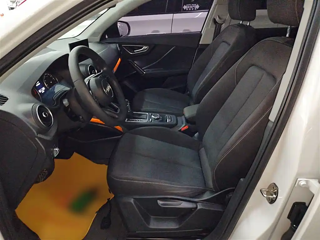 Audi Q2L 2018 35 TFSI launches exclusive version, National V купить на сайте DeffCars