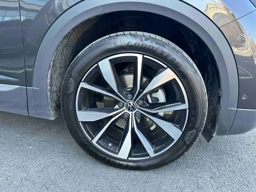 Lanjing 2023 facelift 530TSI four-wheel drive flagship Shengjing Edition Pro 6 seats купить на сайте DeffCars