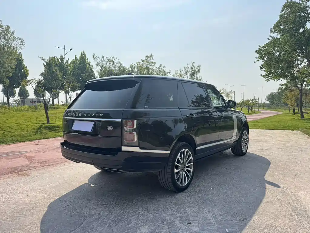 Range Rover 2020 3.0 L6 Legend Extended Edition купить на сайте DeffCars