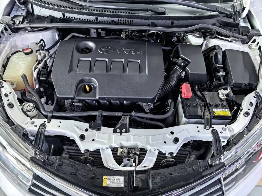 Corolla 2017 1.6L CVT GL купить на сайте DeffCars