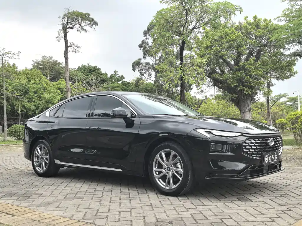 Mondeo 2023 EcoBoost 180 Luxury купить на сайте DeffCars