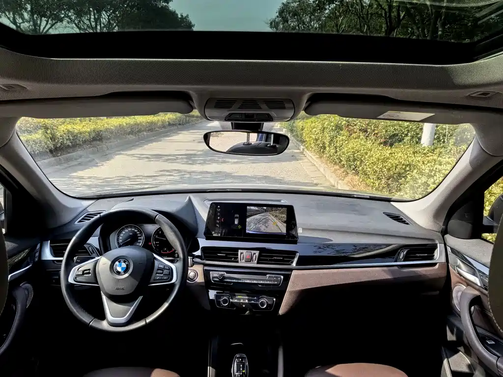 BMW X1 2021 sDrive20Li Fashion Model купить на сайте DeffCars