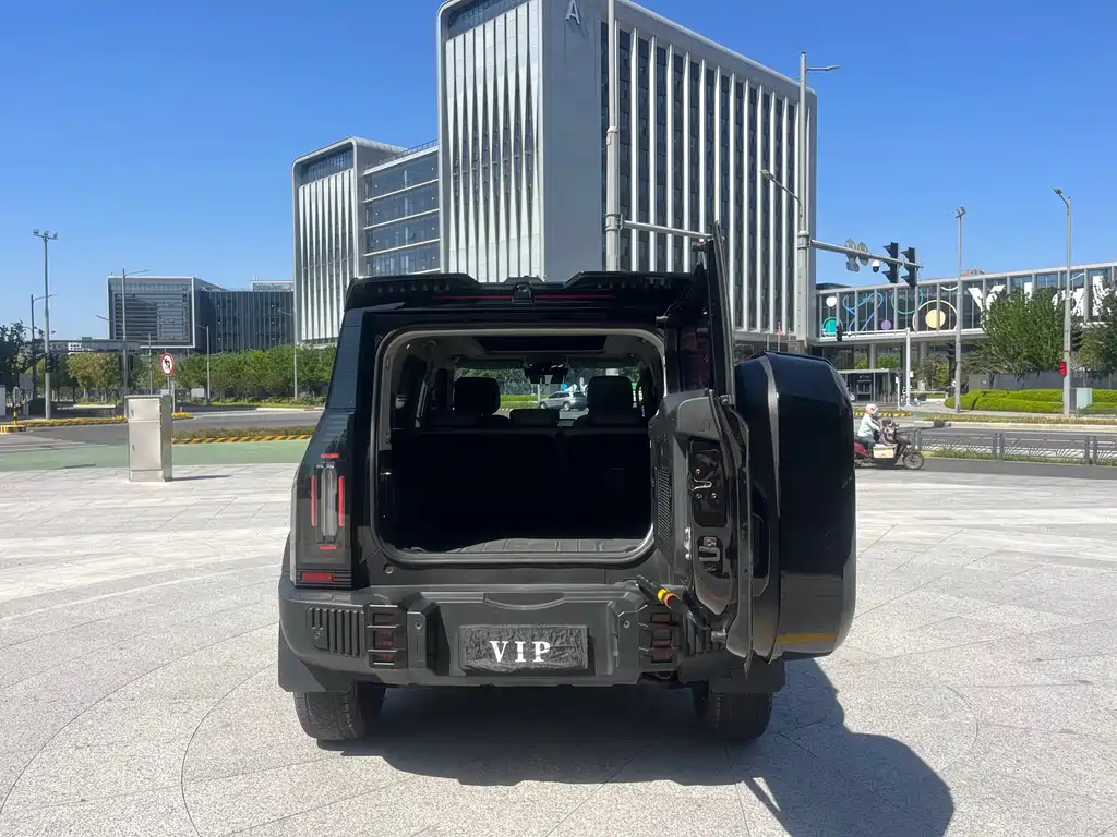 Jietu Traveler 2023 2.0T four-wheel drive crossover PRO купить на сайте DeffCars