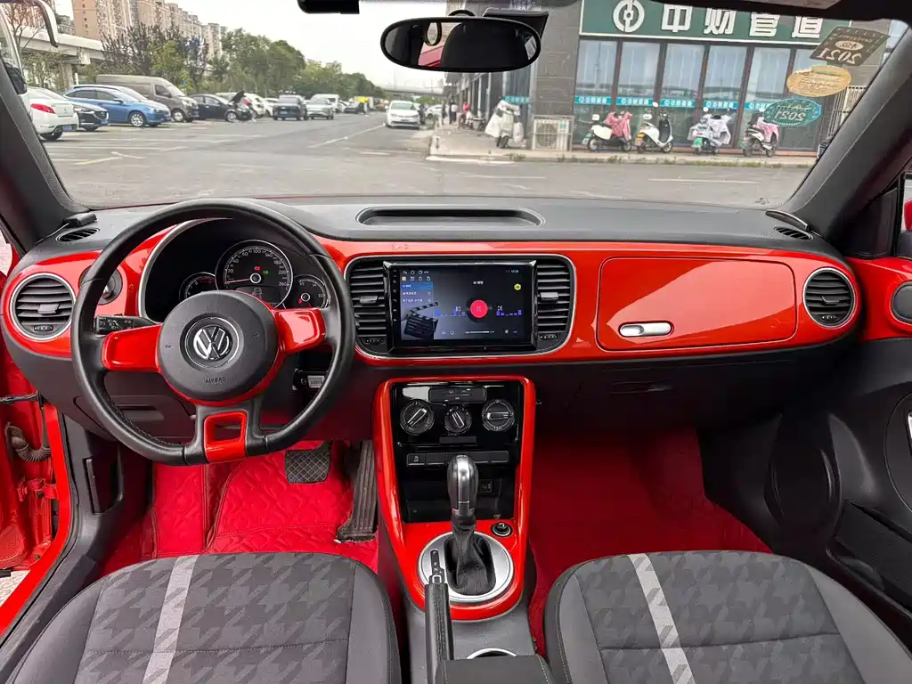 Beetle 2017 180TSI Yile Edition купить на сайте DeffCars
