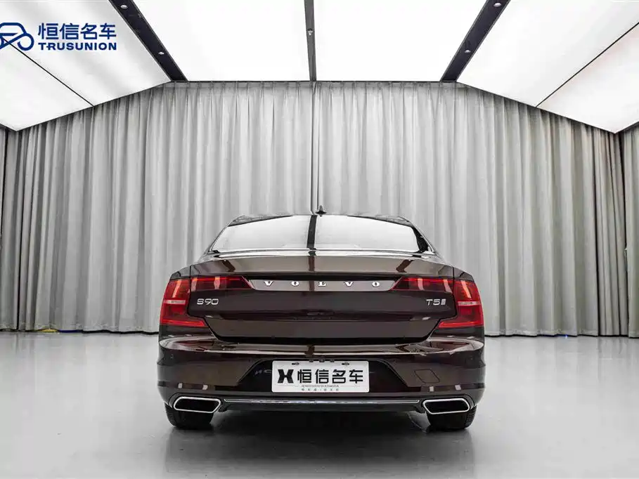 Volvo S90 2020 facelift T5 Zhiyuan Deluxe Edition купить на сайте DeffCars