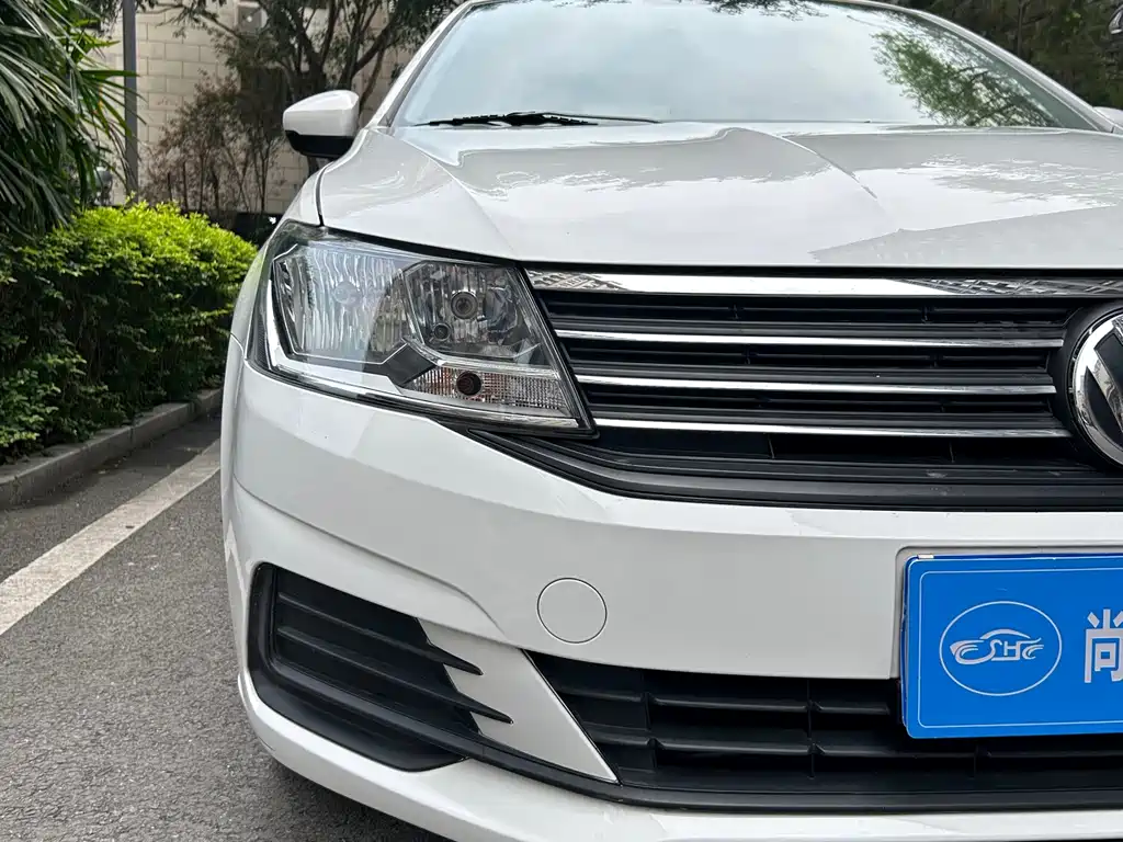 Lavida 2019 Lavida Qihang 1.5L Automatic Fashion Edition National VI купить на сайте DeffCars