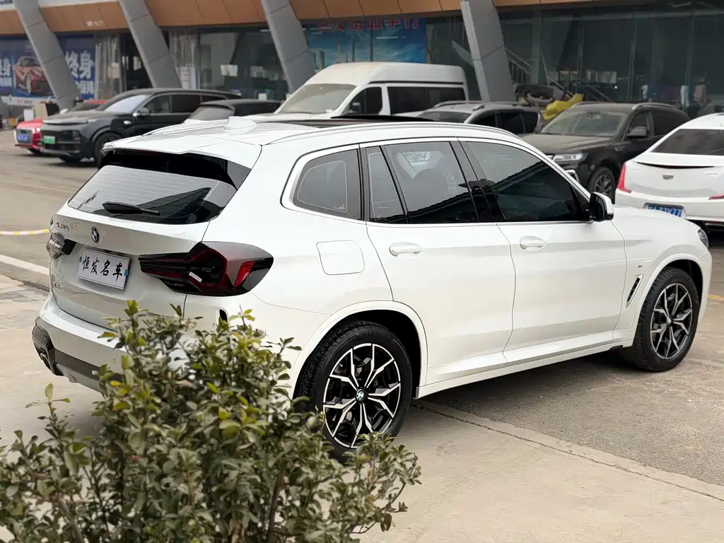 BMW X3 2022 facelift xDrive25i M sports package купить на сайте DeffCars