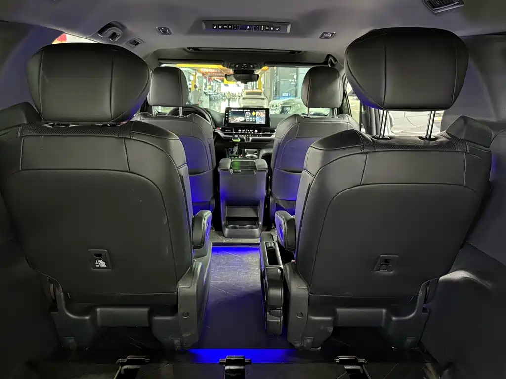 SIENNA 2024 2.5L hybrid four-wheel drive premium version купить на сайте DeffCars