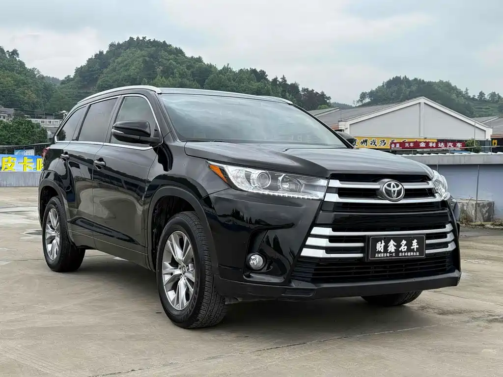 Highlander 2018 2.0T 2WD Elite Edition 7 Seater Country V купить на сайте DeffCars