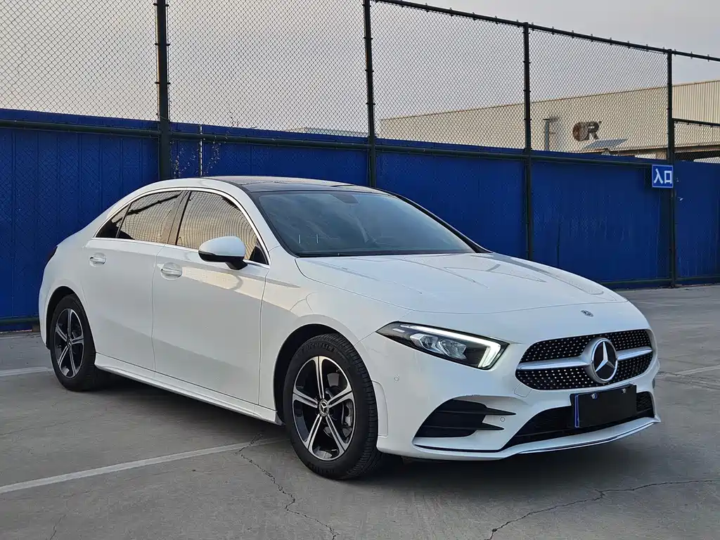 Mercedes-Benz A-Class 2022 Model 2 A 200 L Sports Sedan Fashionable купить на сайте DeffCars