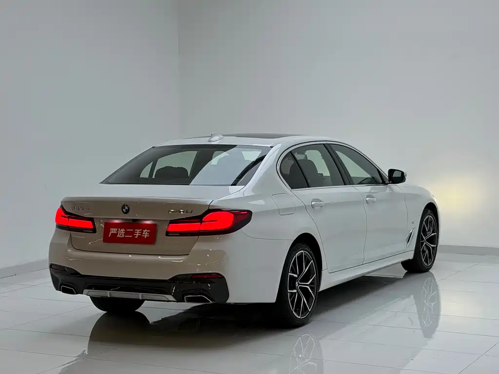 BMW 5 Series 2023 530Li Exclusive M Sports Package купить на сайте DeffCars