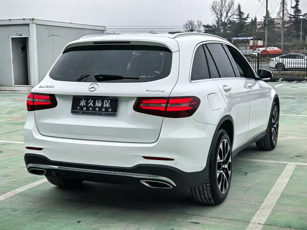 Mercedes-Benz GLC 2017 GLC 260 4MATIC Dynamic купить на сайте DeffCars