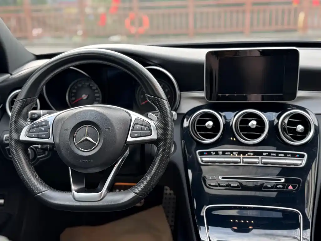 Mercedes C-Class 2015 C 200 Sports Edition купить на сайте DeffCars
