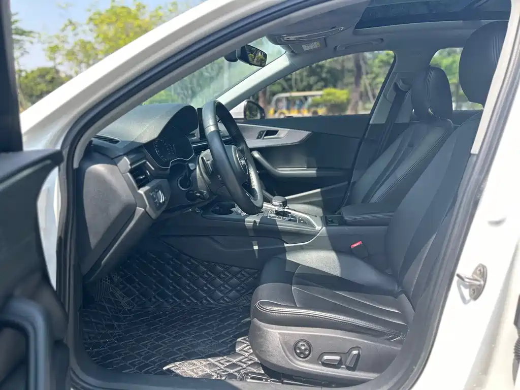 Audi A4L 2019 40 TFSI Enterprising National VI купить на сайте DeffCars