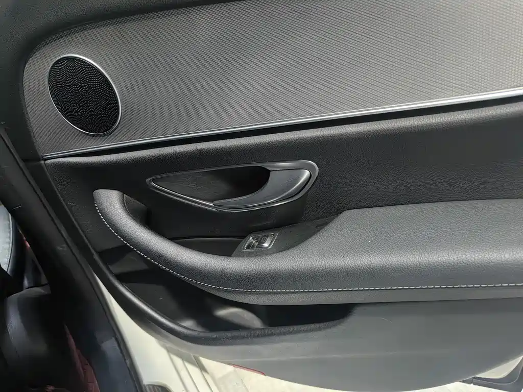 Mercedes-Benz E-Class 2018 E 200 Sports купить на сайте DeffCars