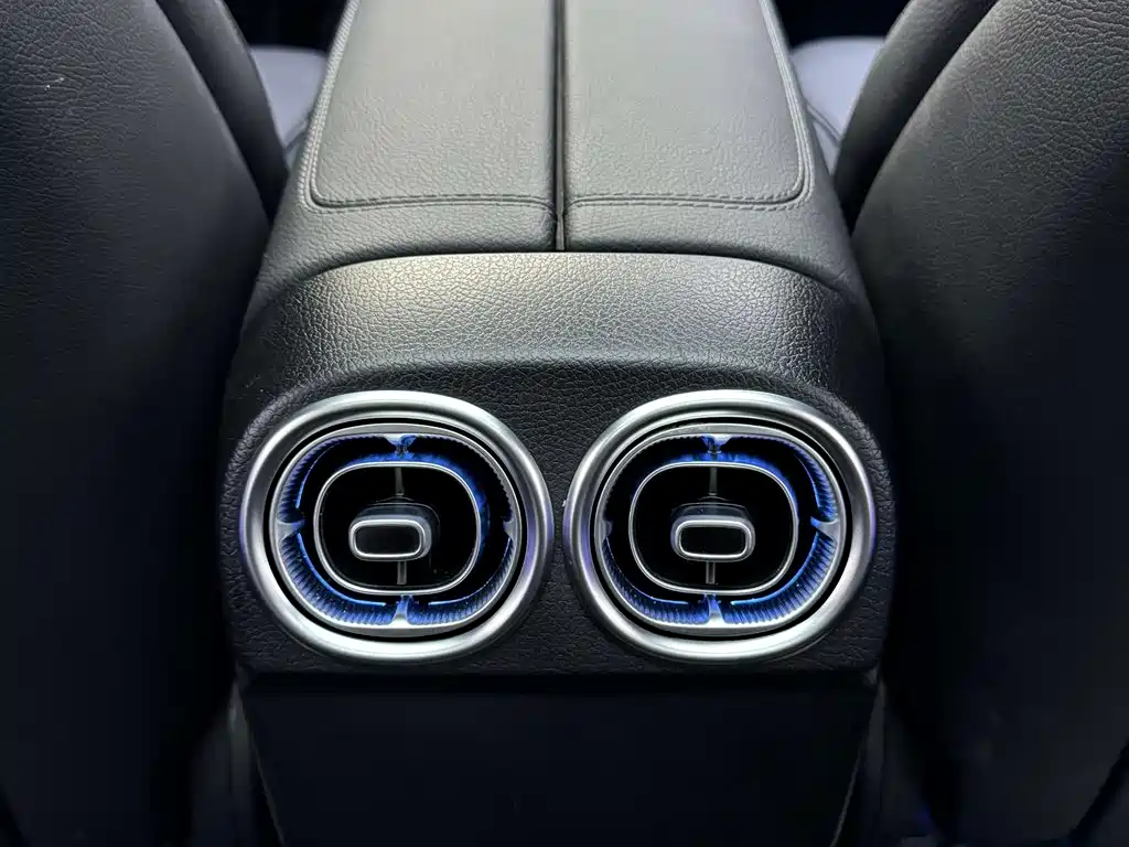 Mercedes-Benz C-Class 2024 Modification 2 C 260 L Sports Edition купить на сайте DeffCars