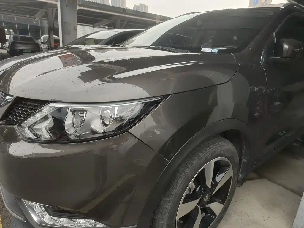 Qashqai 2016 2.0L CVT Deluxe Edition купить на сайте DeffCars