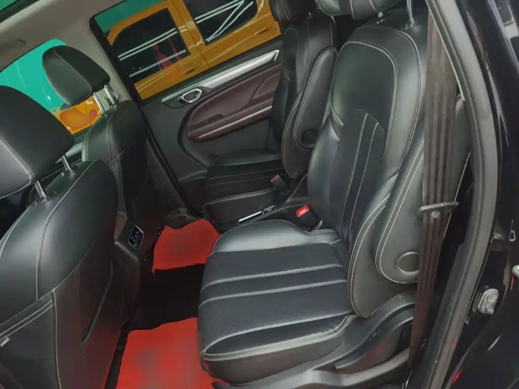 Trumpchi M6 2021 PRO 270T DCT Premium Edition купить на сайте DeffCars