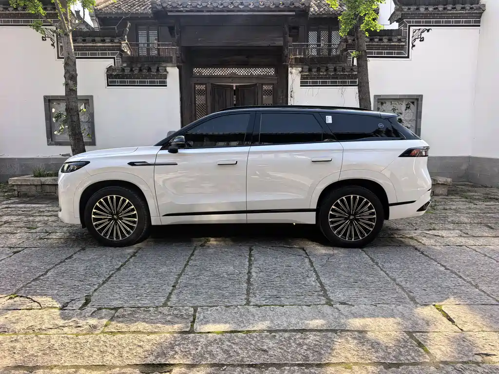 Tiggo 9 2025 2.0T automatic two-wheel drive exclusive version 5 seats купить на сайте DeffCars