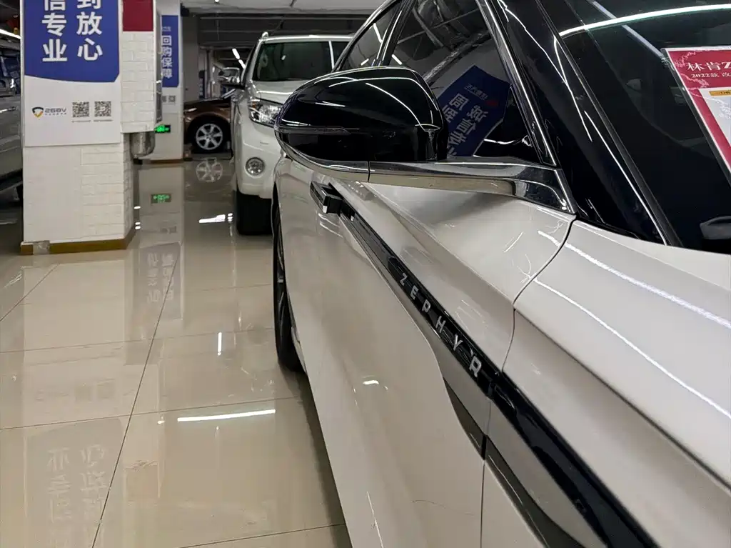 Lincoln Z 2022 facelift i-exclusive edition купить на сайте DeffCars
