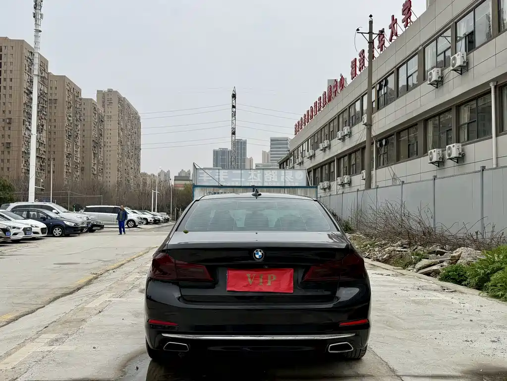 BMW 5 Series 2019 530Li Leading Luxury Package купить на сайте DeffCars