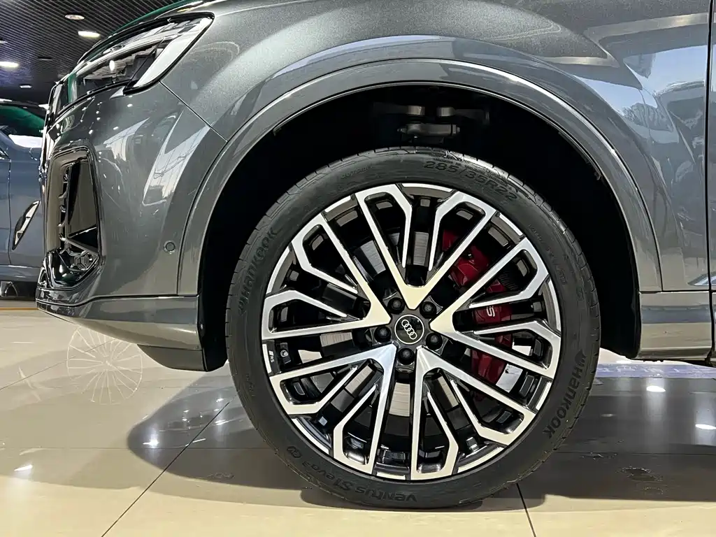 Audi SQ7 2024 Model 4.0 TFSI купить на сайте DeffCars