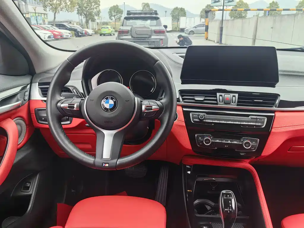 BMW X2 2022 sDrive25i M Sports Package купить на сайте DeffCars