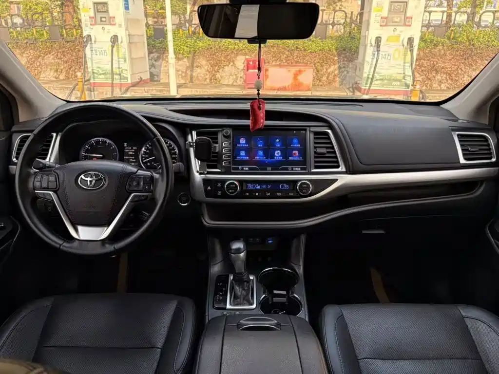 Highlander 2021 2.0T four-wheel drive luxury version 7 seats купить на сайте DeffCars