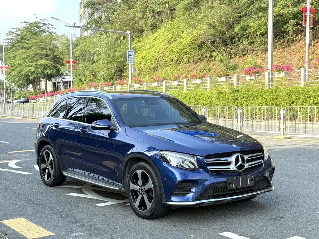 Mercedes-Benz GLC 2018 facelift GLC 260 4MATIC luxury model купить на сайте DeffCars