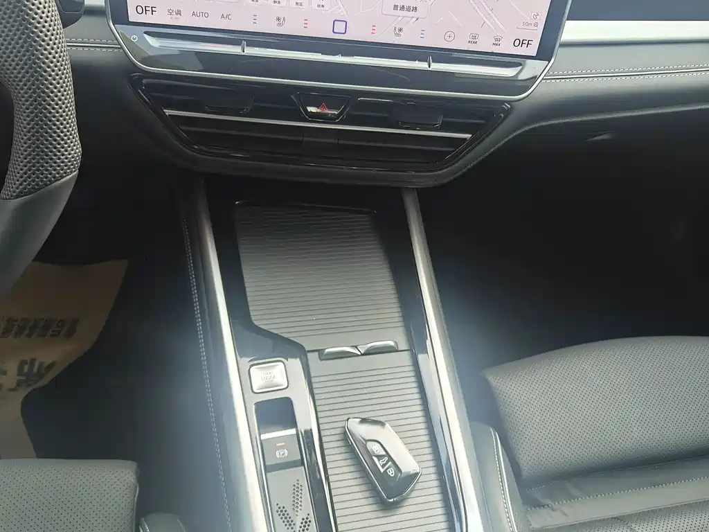 Passat 2025 Pro 380TSI Dragon Edition купить на сайте DeffCars