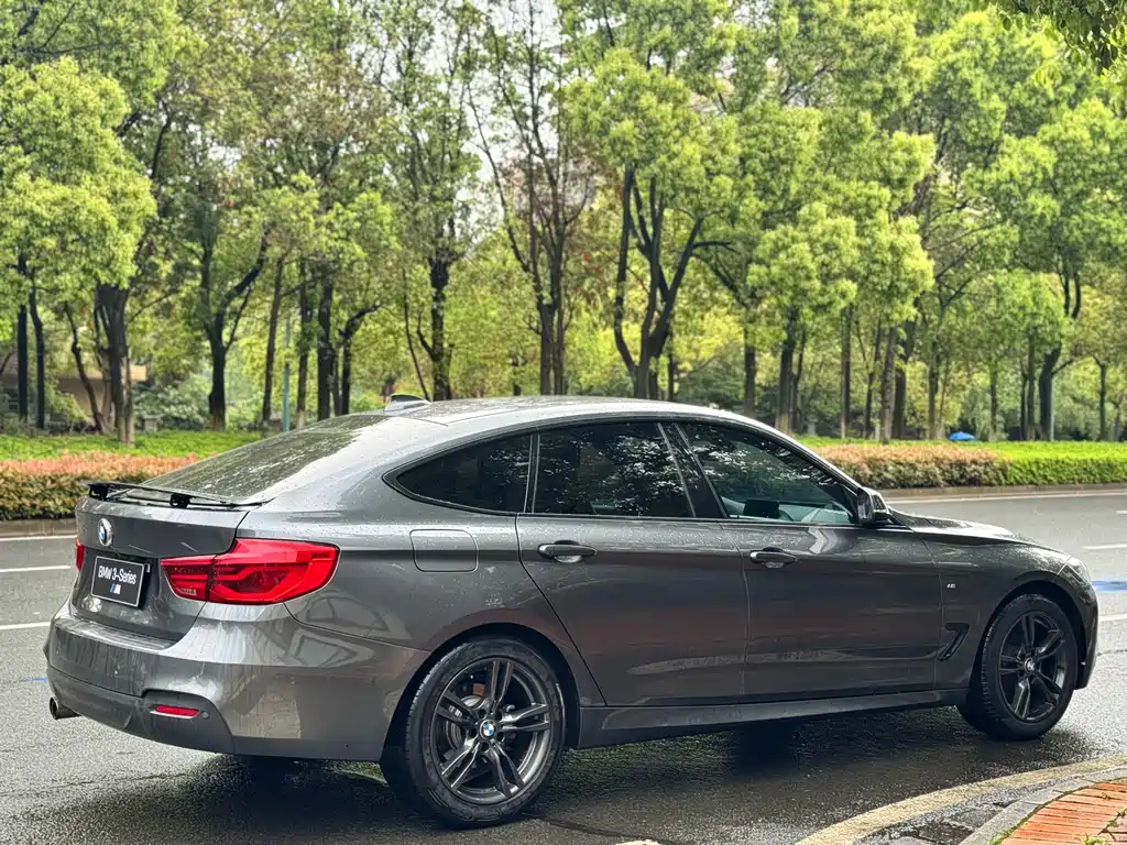 BMW 3 Series GT 2019 320i M Sports купить на сайте DeffCars