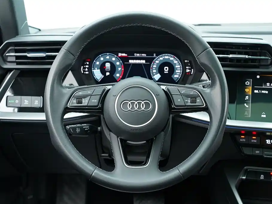 Audi A3 2023 facelift Sportback 35 TFSI stylish and sporty купить на сайте DeffCars