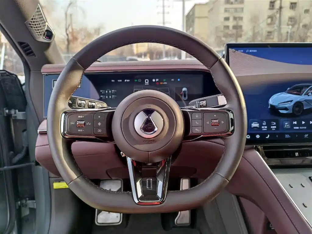 Denza Z9GT 2024 1100 four-wheel drive Ultra version купить на сайте DeffCars