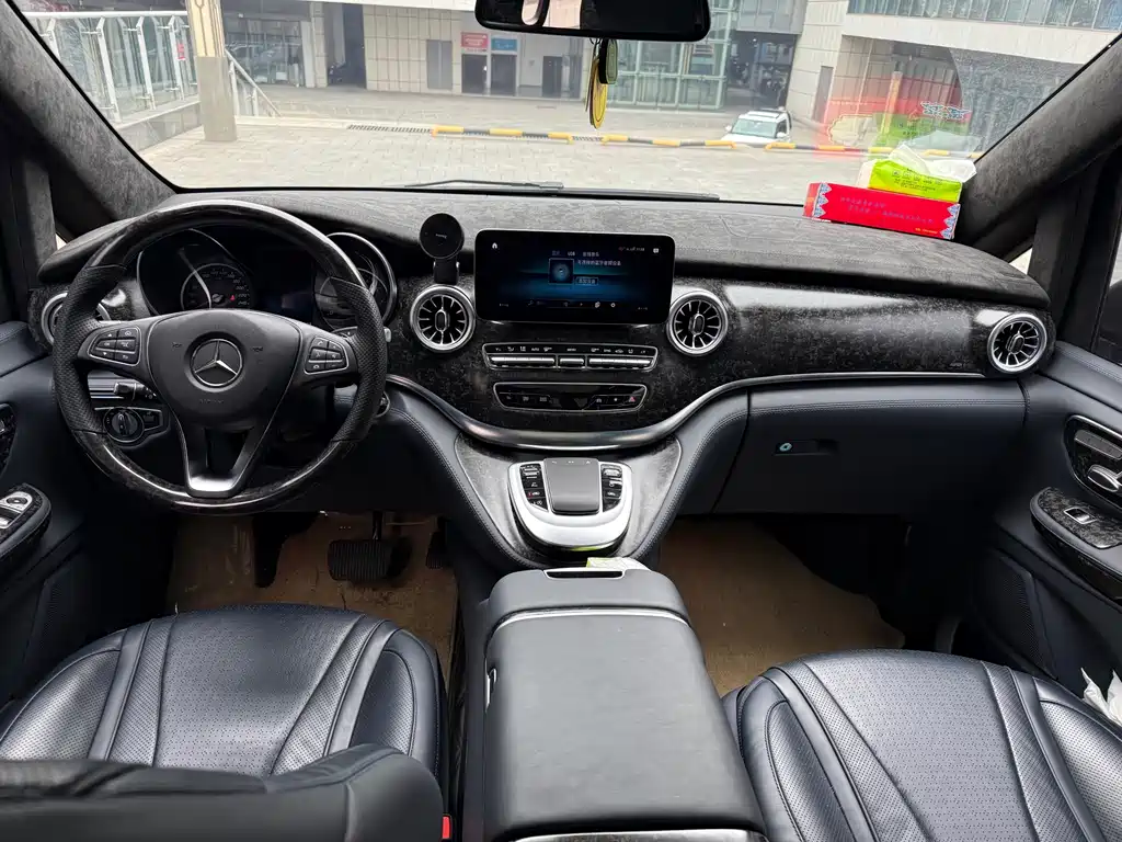 Mercedes-Benz V-Class 2022 V 260 Pilot Edition купить на сайте DeffCars