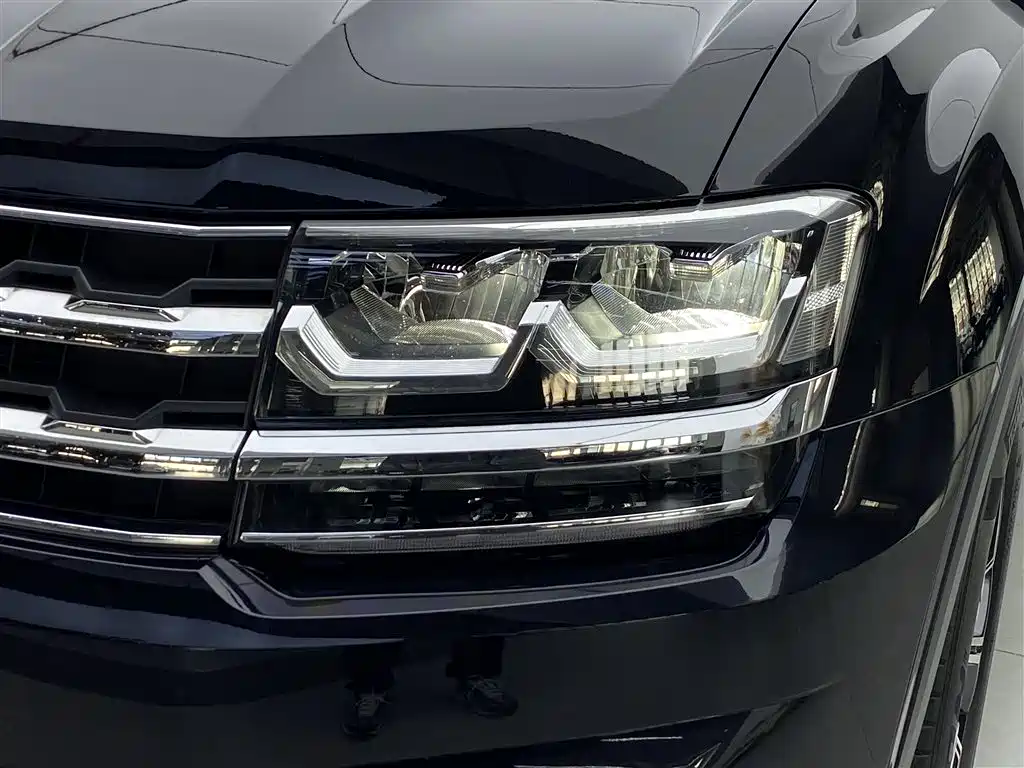 Touron 2020 380TSI four-wheel drive luxury version National V купить на сайте DeffCars
