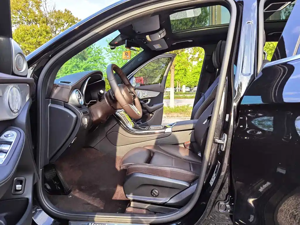 Mercedes-Benz GLC 2022 GLC 260 L 4MATIC luxury model купить на сайте DeffCars