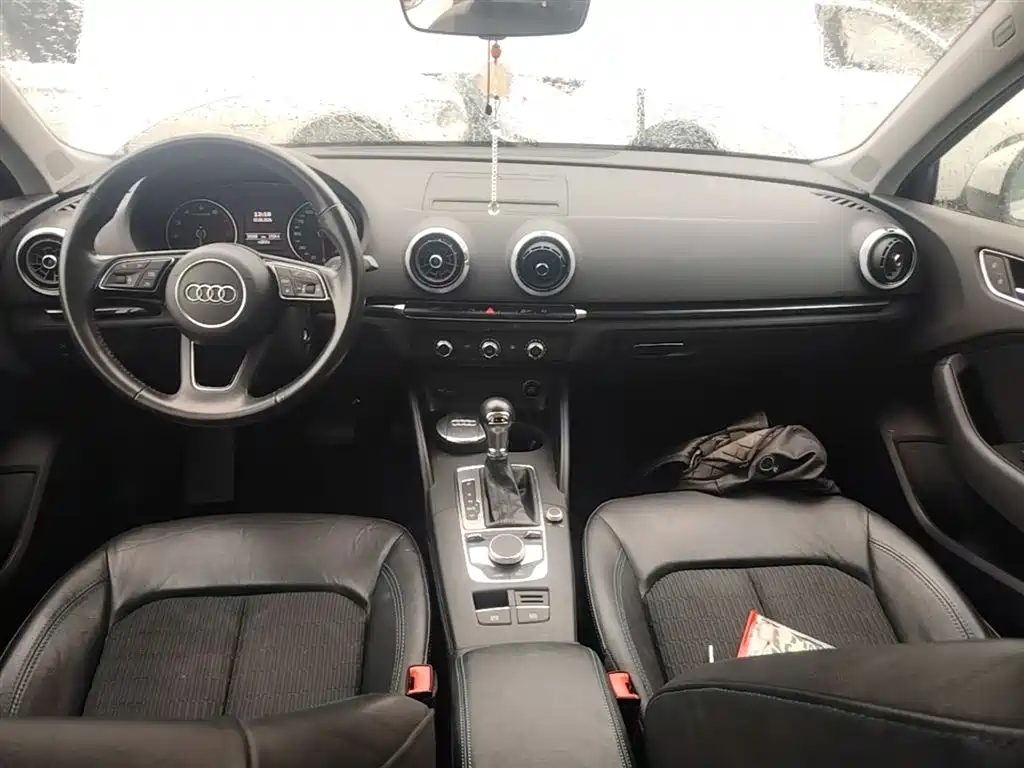 Audi A3 2019 Sportback 35 TFSI Fashion Type National V купить на сайте DeffCars